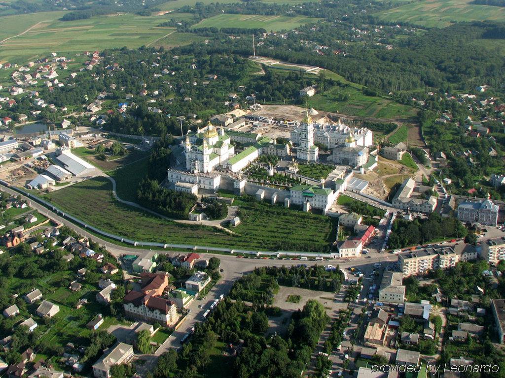 Optima Pochayiv Hotel Pochaiv Luaran gambar