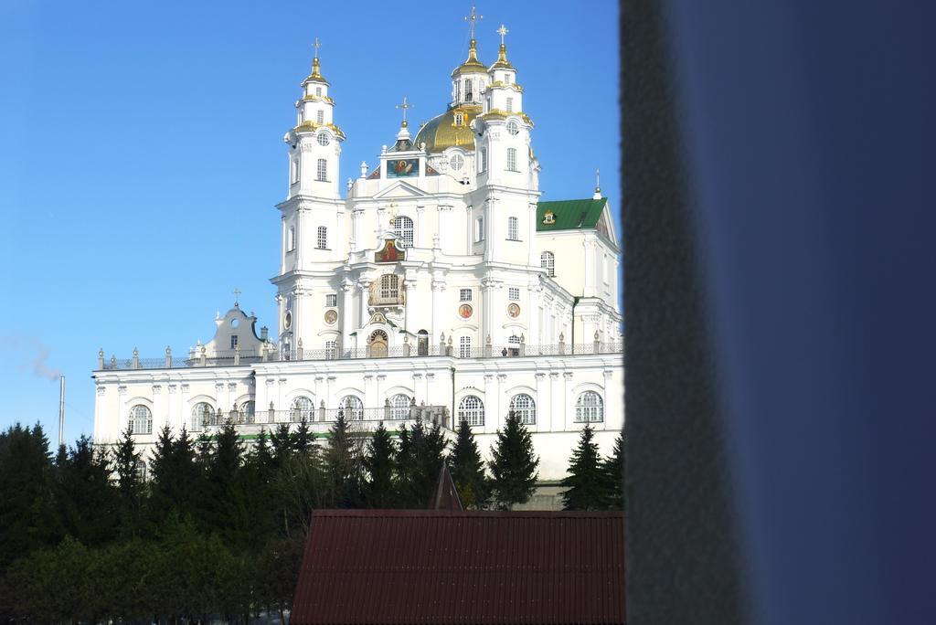 Optima Pochayiv Hotel Pochaiv Luaran gambar