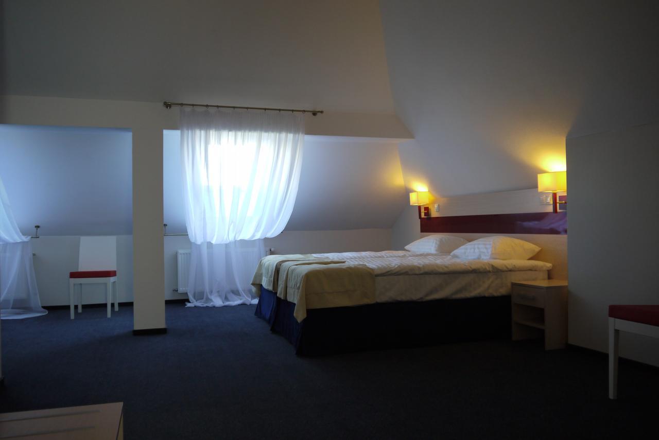 Optima Pochayiv Hotel Pochaiv Luaran gambar